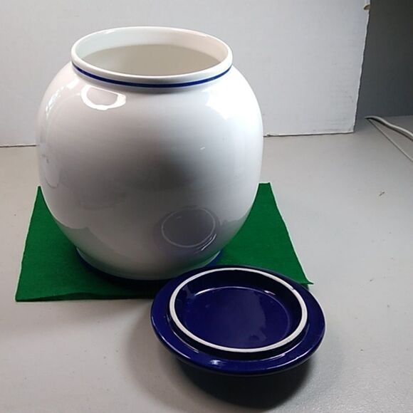 Vintage Rosenthal Netter Cobalt Blue Art Pottery Kitchen Ceramic Cookie Jar - Picture 3 of 10